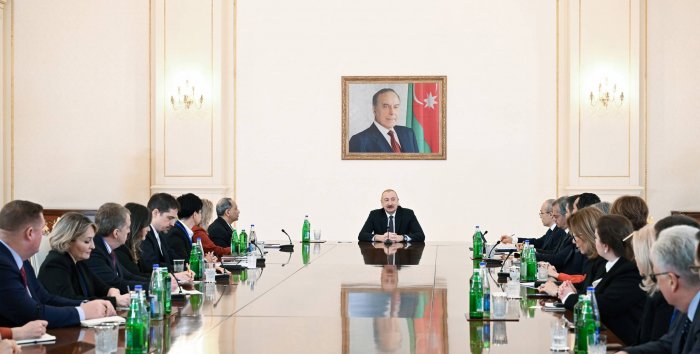  Ilham Aliyev empfing eine Delegation der US-Handelskammer 