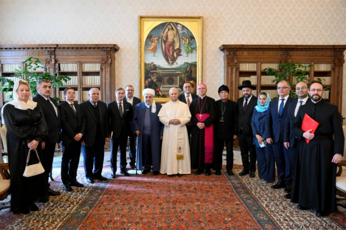 Şeyxülislam Roma Papası ilə görüşüb