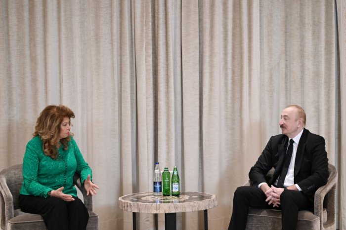    Prezident bolqarıstanlı həmkarı ilə görüşüb |    FOTO      
