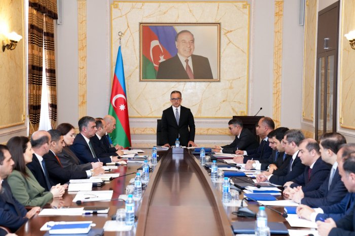   Dini Qurumlarla İş üzrə Dövlət Komitəsinin kollegiya iclası keçirilib  
   