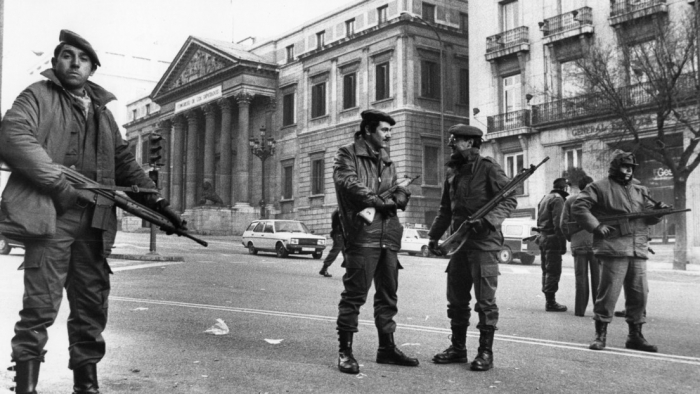 Espa&ntilde;a desclasifica los 