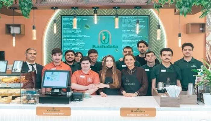Alyona Əliyeva Bakının ilk inklüziv kafesini ziyarət edib    - FOTOLAR   