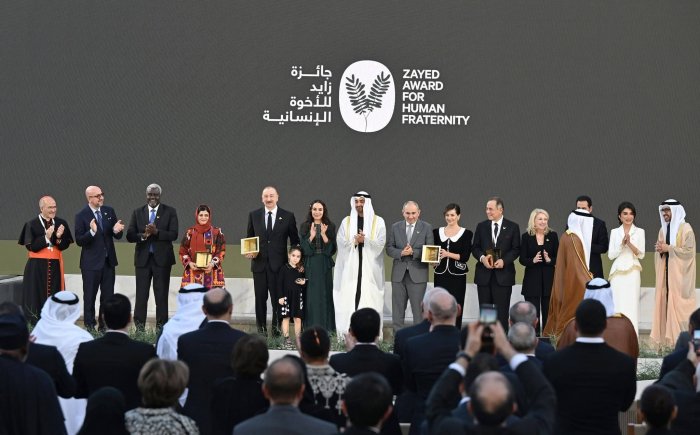    Prezidentdən "Zayed İnsan Qardaşlığı Mükafatı"nın təqdim olunması ilə bağlı    VİDEO      