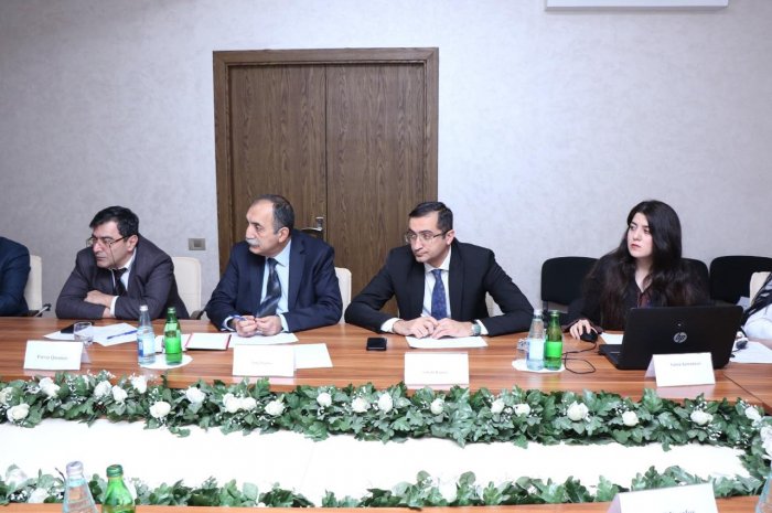 Mədəniyyət Nazirliyində Ekspert Şurasının iclası keçirilib |    FOTOLAR   