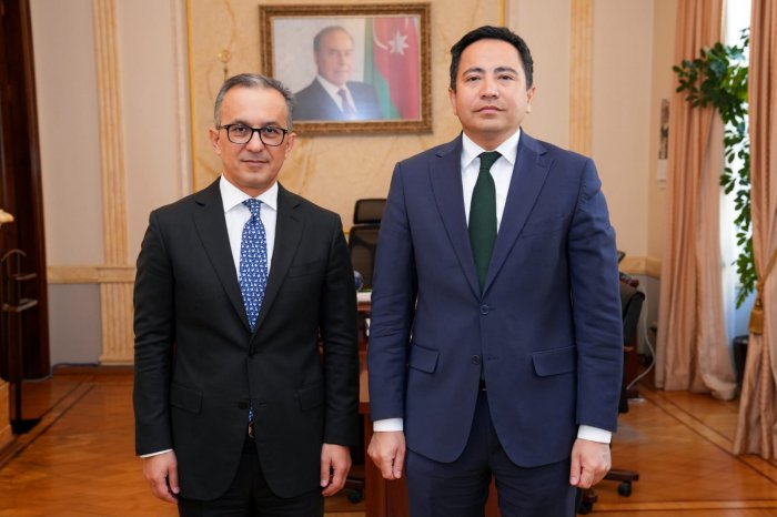Komitə sədri Qazaxıstan səfiri ilə görüşüb