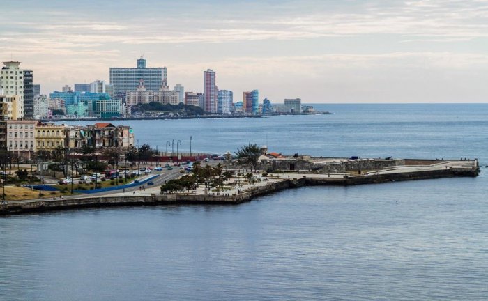 Azadlıq adası blokadaya alınıb 