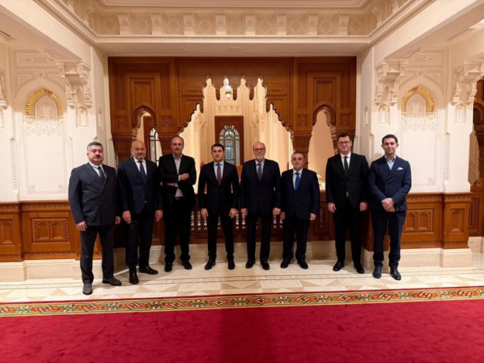 Azerbaijan and Oman discuss cooperation in opera art