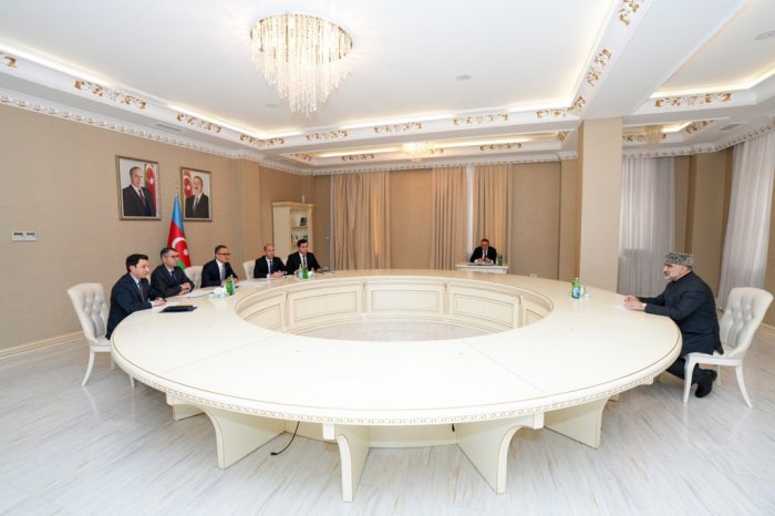 DQİDK sədri Sumqayıtda vətəndaşlarla görüşüb |    FOTOLAR   