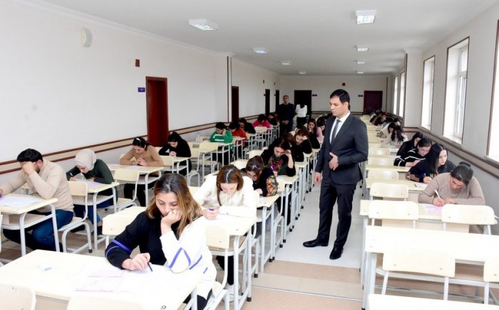 Naxçıvanda buraxılış imtahanının vaxtı dəyişdirilib