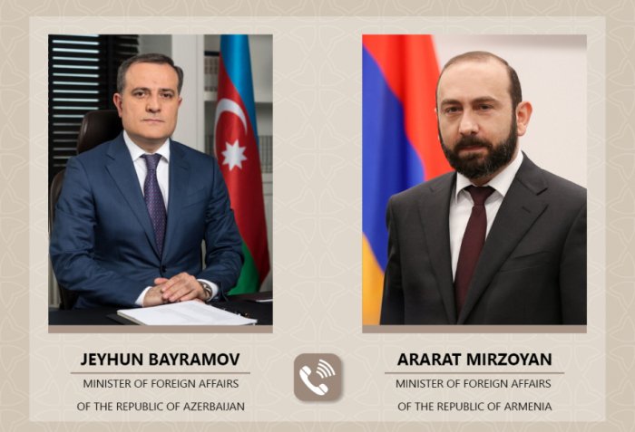    Ceyhun Bayramov Mirzoyanla son hadisələri müzakirə edib   