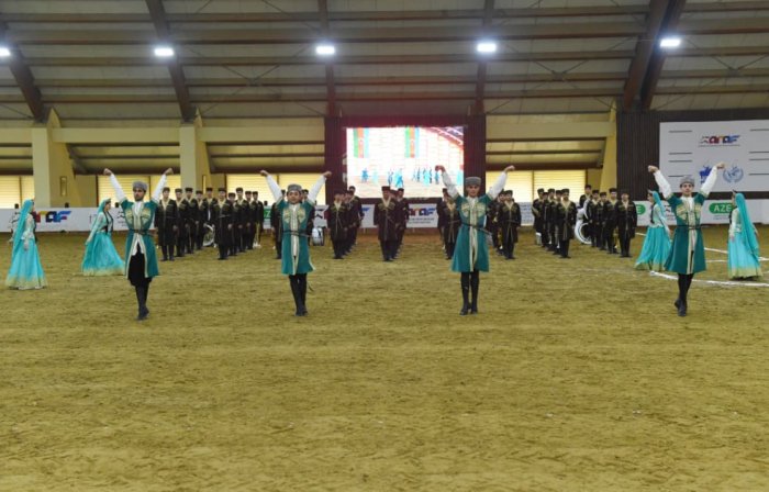 Peşəkar Çövkən Liqasında yeni mövsümə başlanılıb  | FOTOLAR 