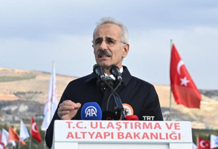 Türkiyəli nazirdən Zəngəzur dəhlizi barədə açıqlama 