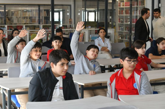 ETX məktəblilərin kibertəhlükəsizlik sahəsində maarifləndirilməsini davam etdirir  l FOTOLAR 