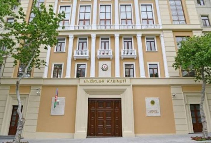  Se suspende el movimiento de camiones de carga a trav&eacute;s de la frontera estatal entre Azerbaiy&aacute;n e Ir&aacute;n 
