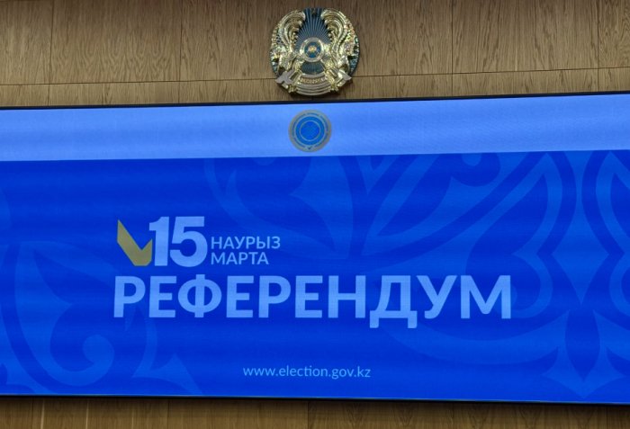 Qazaxıstan yeni Konstitusiyaya "hə" dedi