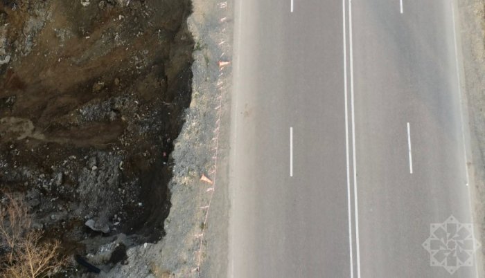 İsmayıllı yolunda daha bir sürüşmə olub  
