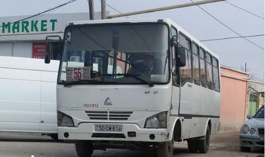 Suraxanıda avtobus sürücüsü sükan arxasında ölüb