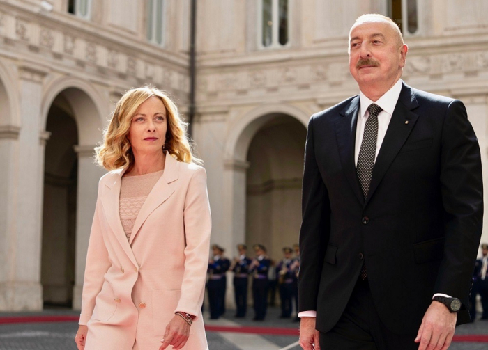 İtaliyanın Baş naziri Azərbaycana səfər edəcək  
