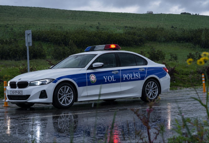 Yol Polisi    xəbərdarlıq    edir