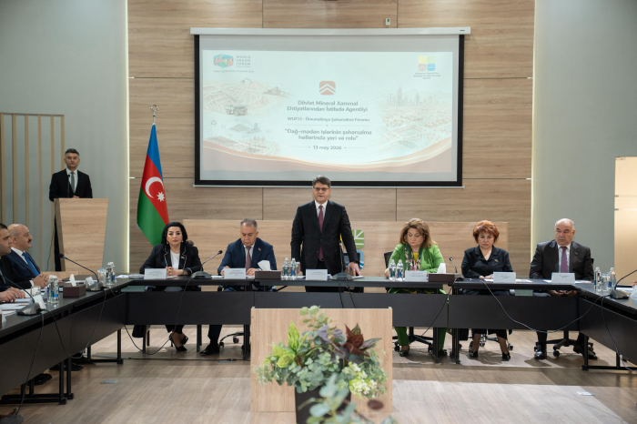 “Dağ-mədən işlərinin şəhərsalma həllərində yeri və rolu” mövzusunda dəyirmi masa keçirilib