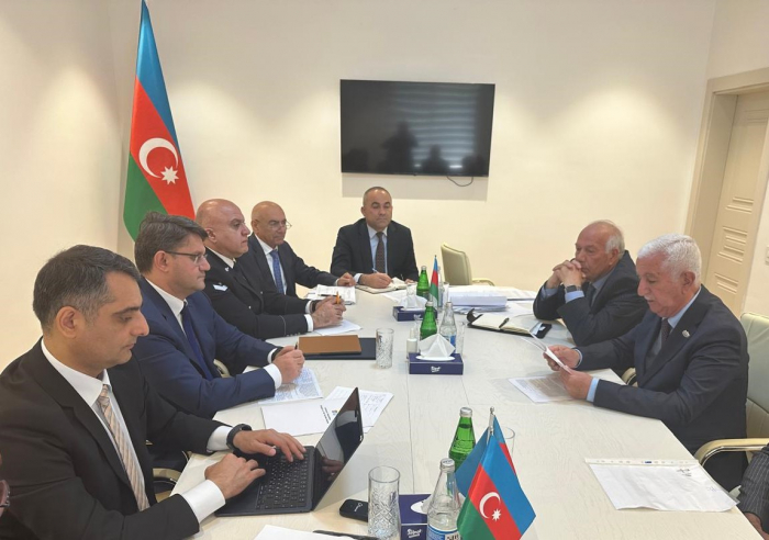 Ekologiya və təbii sərvətlər naziri Laçında vətəndaşları qəbul edib
