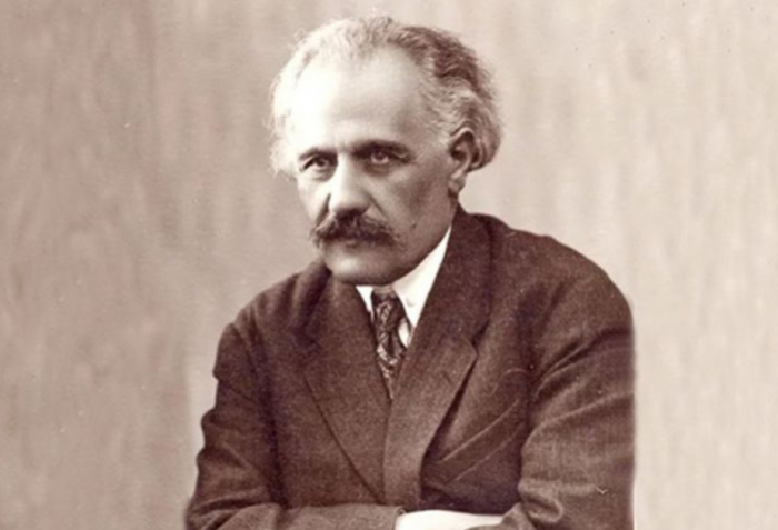 Əbdürrəhim bəy Haqverdiyevin doğum günüdür