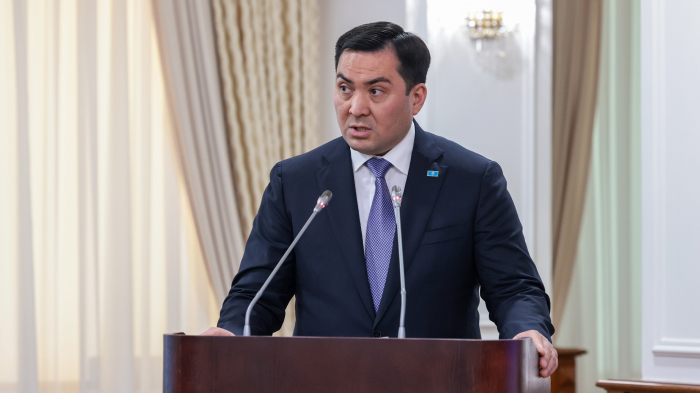 Qazaxıstan Azərbaycandan aviasiya yanacağı idxalına başlaya bilər