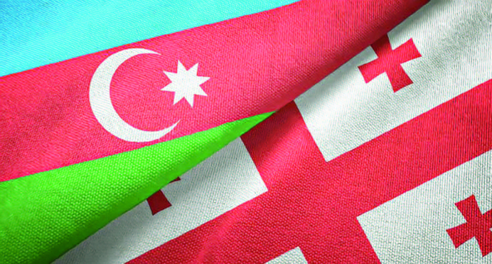    Gürcüstanda    nə qədər azərbaycanlı    yaşayır?   