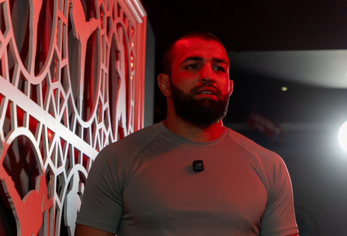    “Rəqibimin üzərindən tank kimi keçəcəyəm” –    UFC-dəki döyüşçümüz      