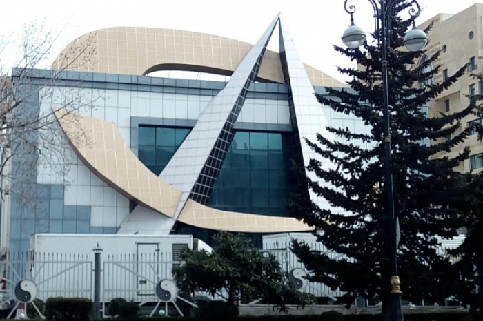 "Space TV"nin bank hesablarına həbs qoyuldu