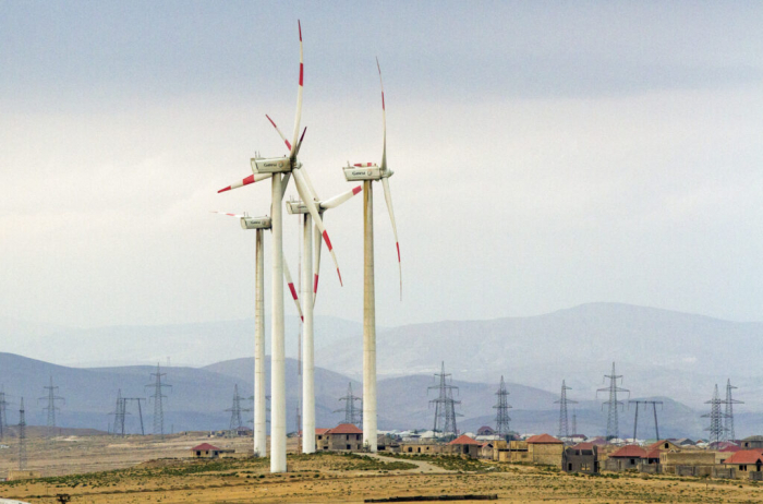İran Azərbaycandan elektrik enerjisi idxalını artırıb