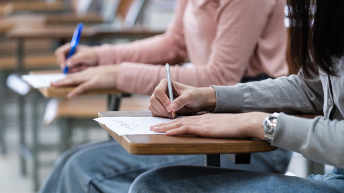    İmtahan nəticələri açıqlandı  :15 nəfər 400 bal toplayıb