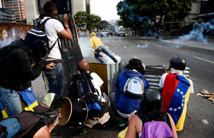 Venezuela: un mort lors de manifestations à Caracas