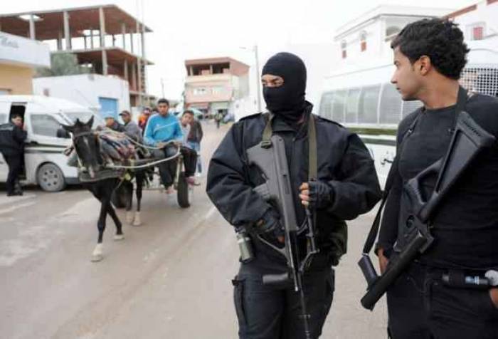 Tunisie: l'état d'urgence prolongé de quatre mois
