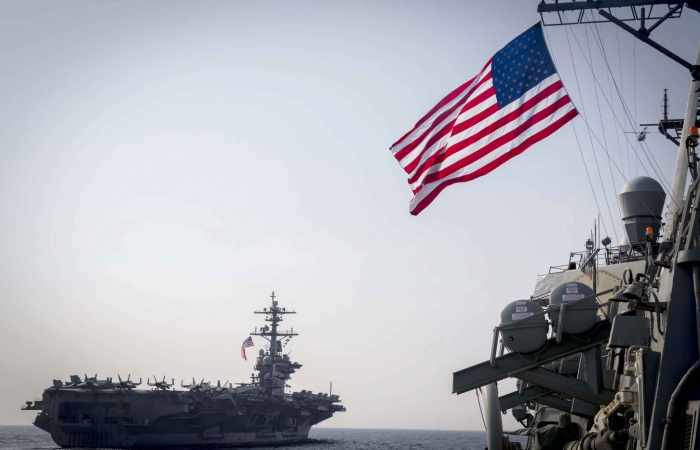 Le porte-avions USS Carl Vinson arrivera en mer du Japon d'ici fin avril