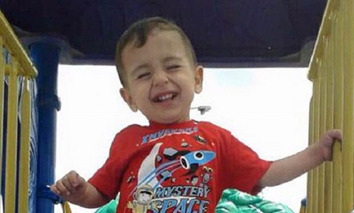 Alan Kurdi: Turkish court jails pair over Syrian toddler`s death