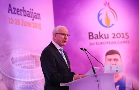 İlham Əliyev Patrik Hikkiyə `Şәrәf` ordeni verib