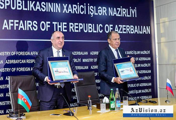 Azərbaycanla Rusiya arasında sənəd imzalandı