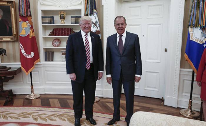 Cómo medios de EE.UU. inventaron una noticia falsa tras la reunión de Trump y Lavrov