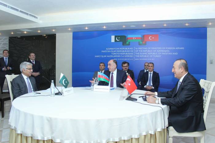 Trilaterales Treffen der Außenminister findet in Baku statt