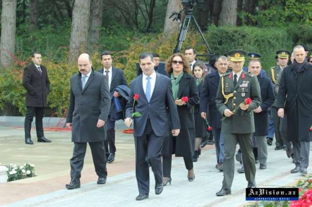 Heydar Aliyev one of greatest leaders of Turkic world, says ambassador
