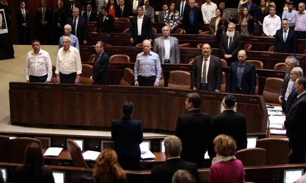 Israël: la bataille des jupes courtes fait rage à la Knesset
