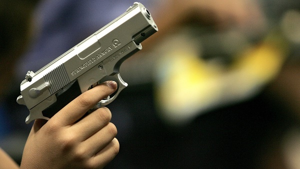 Etats-Unis: 4,5 millions de femmes déjà menacées avec une arme par leur compagnon