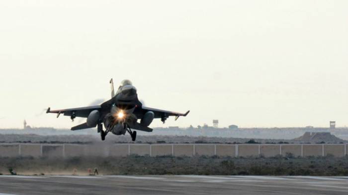 L'Egypte a bombardé des camps terroristes en Libye