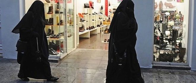 Ministre: Le voile n`a pas sa place dans la société allemande
