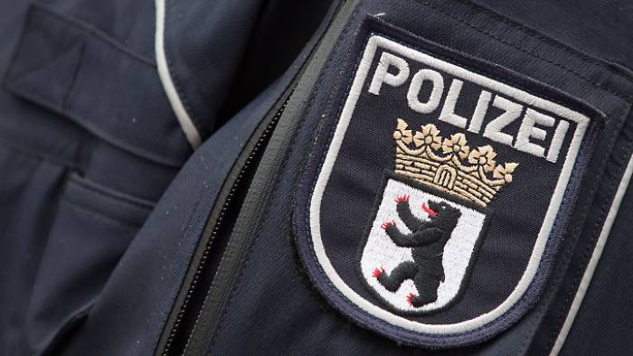 Berliner Polizei geht gegen Islamisten vor