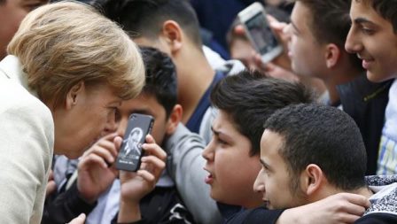 Merkel Atatürkü tanımadı: `O, kimdir ki?