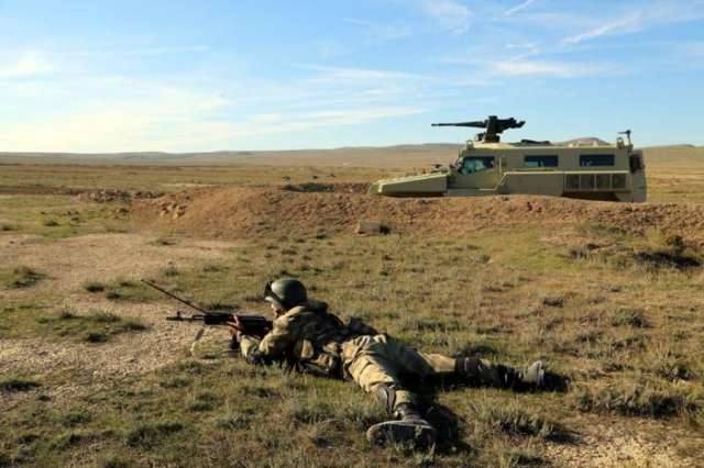 Azerbaijani Armed Forces conduct live-firing exercise - PHOTOS