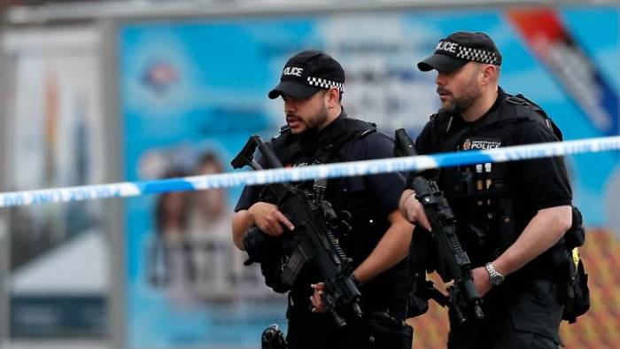 Britische Polizei sucht Terror-Netzwerk