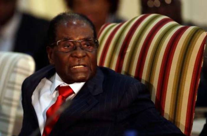 L'OMS "annule" la nomination du président Mugabe comme ambassadeur